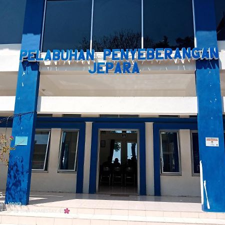 Homestay Premium 45 Jepara Esterno foto